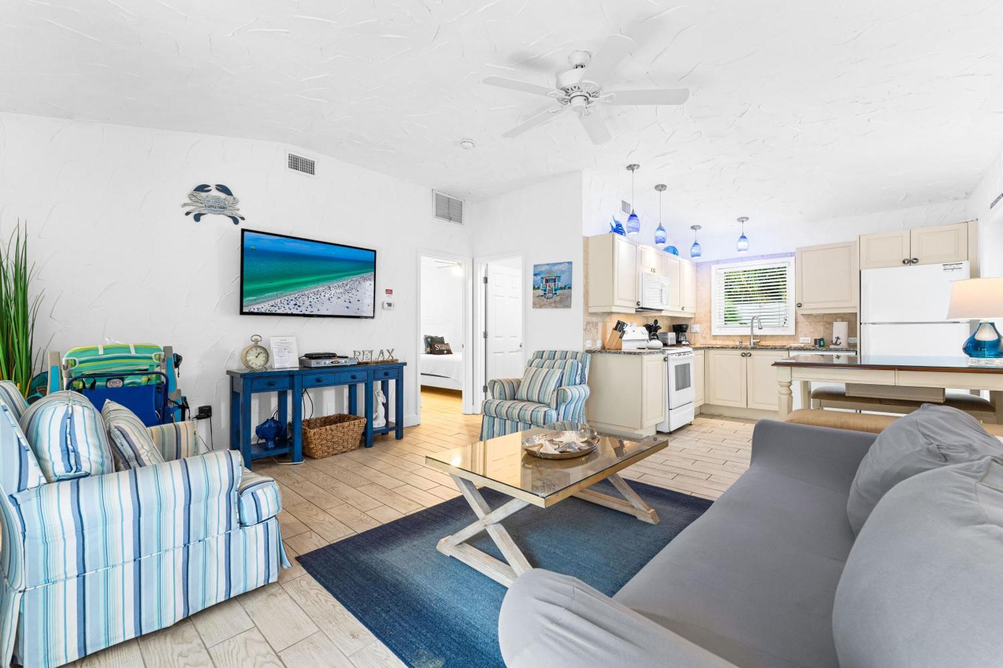Crescent Beach Villas Сиеста-Ки Экстерьер фото