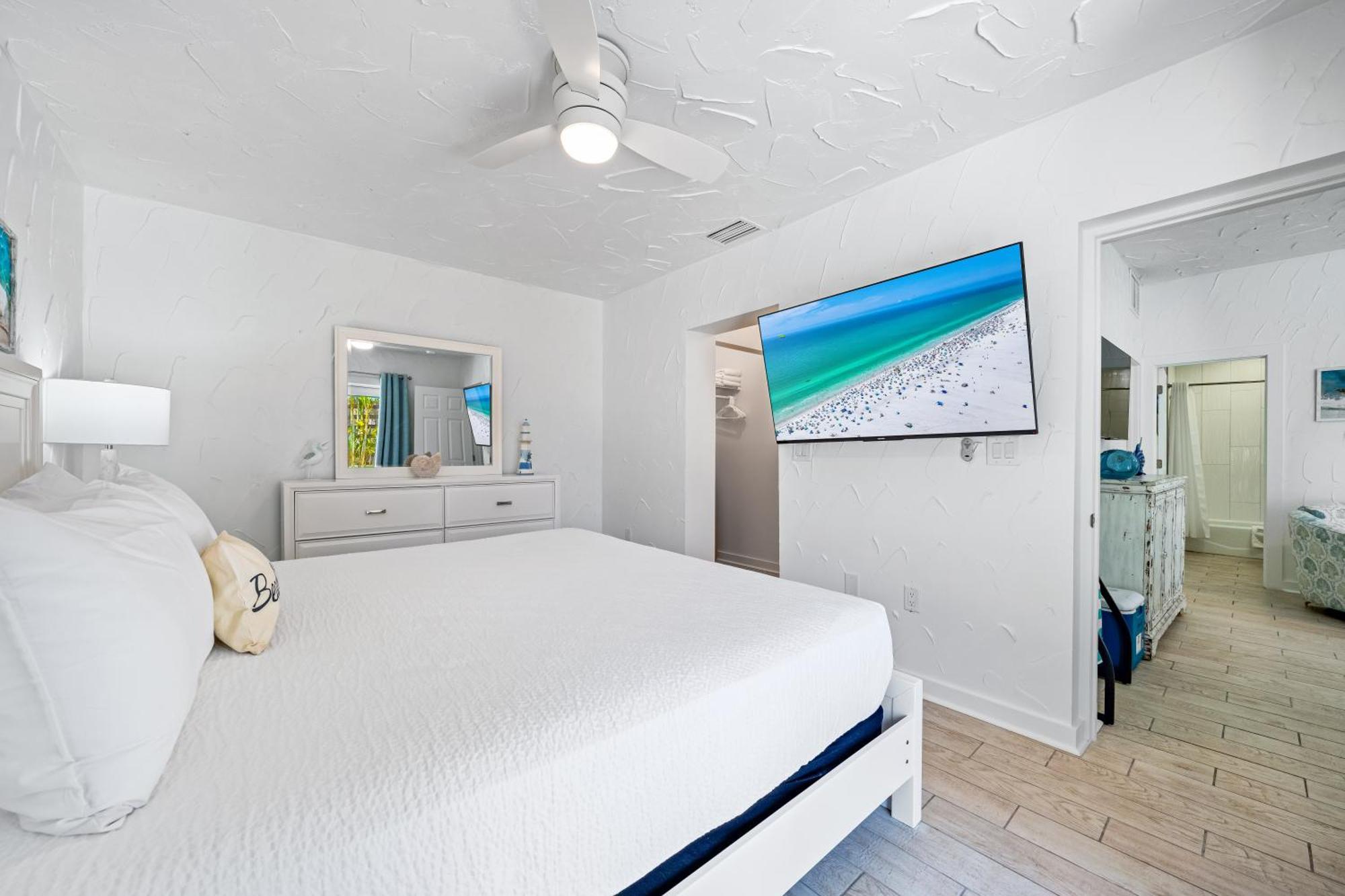 Crescent Beach Villas Сиеста-Ки Экстерьер фото