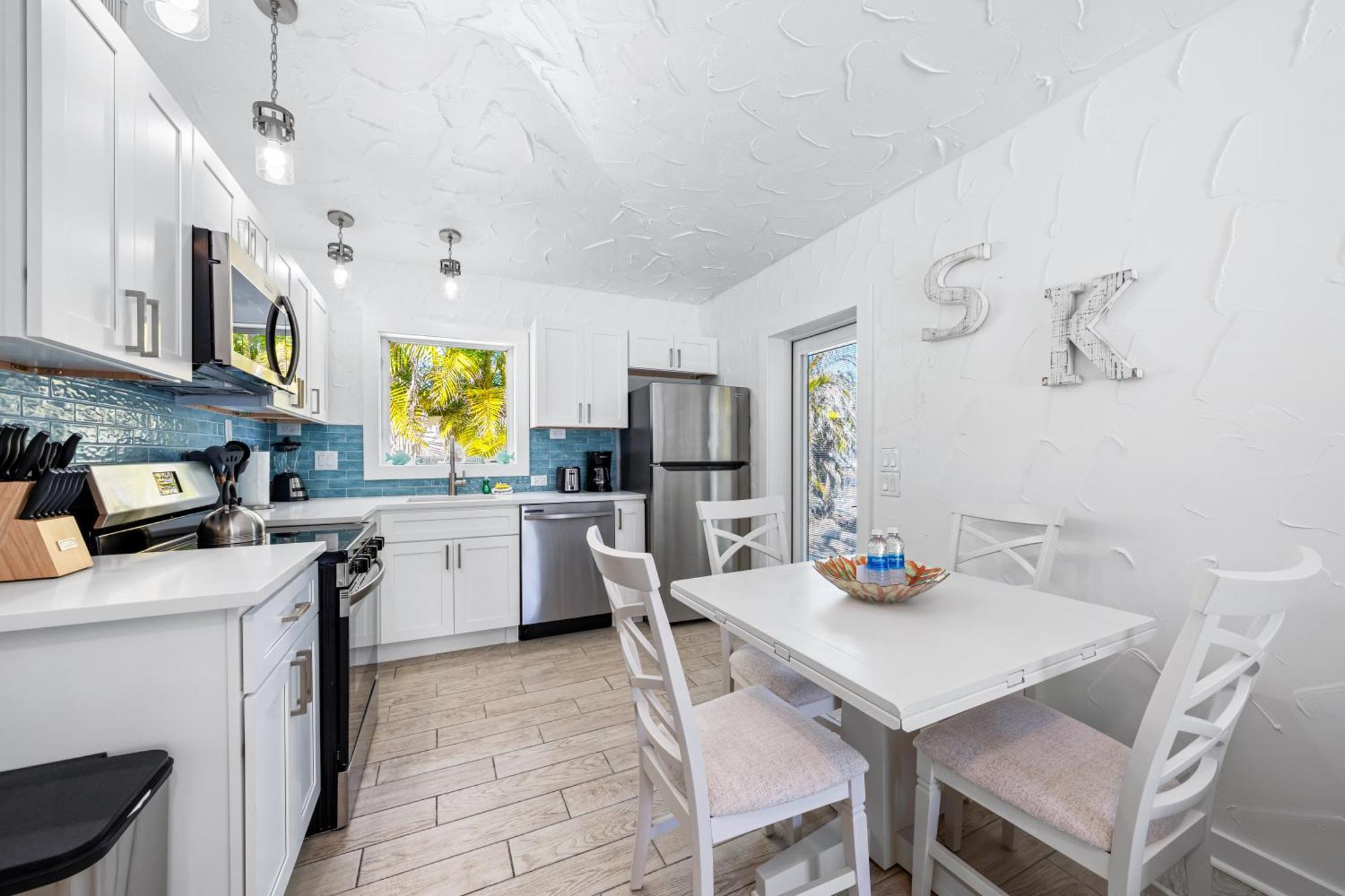 Crescent Beach Villas Сиеста-Ки Экстерьер фото